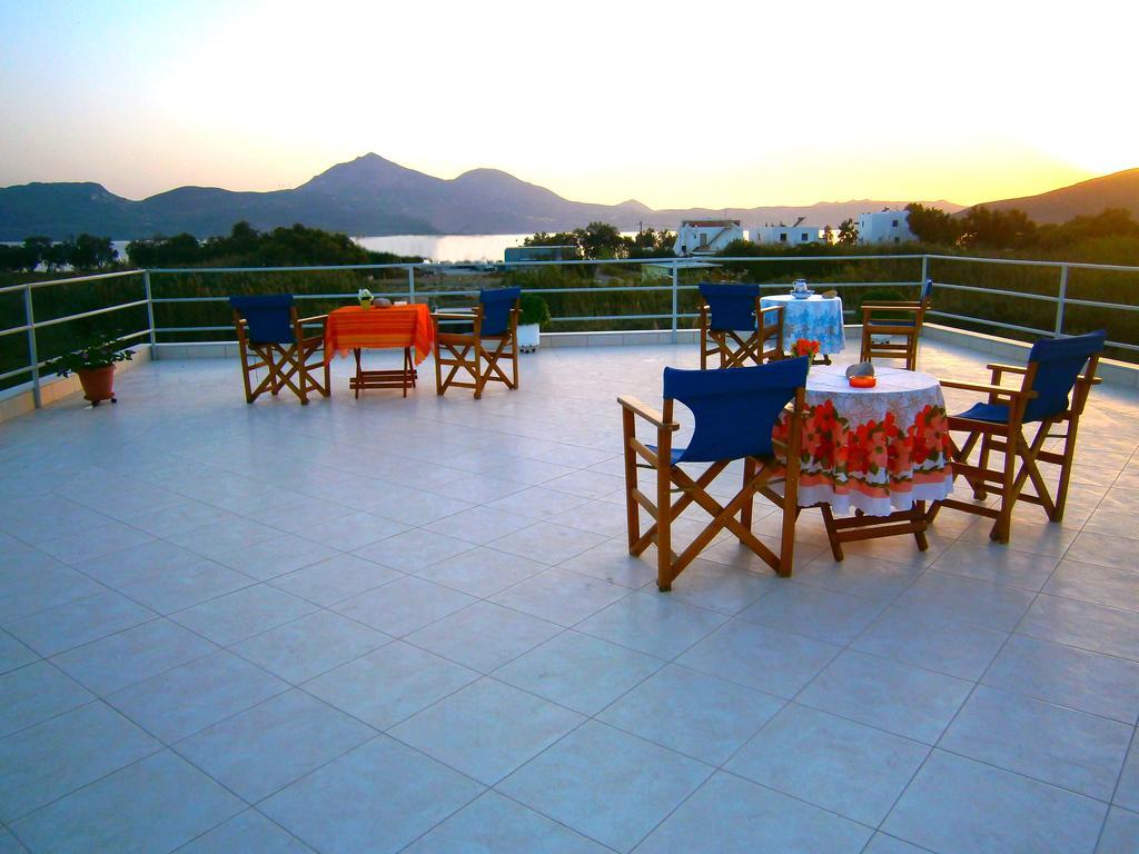 Iremia Rooms Adamantas  Exterior photo