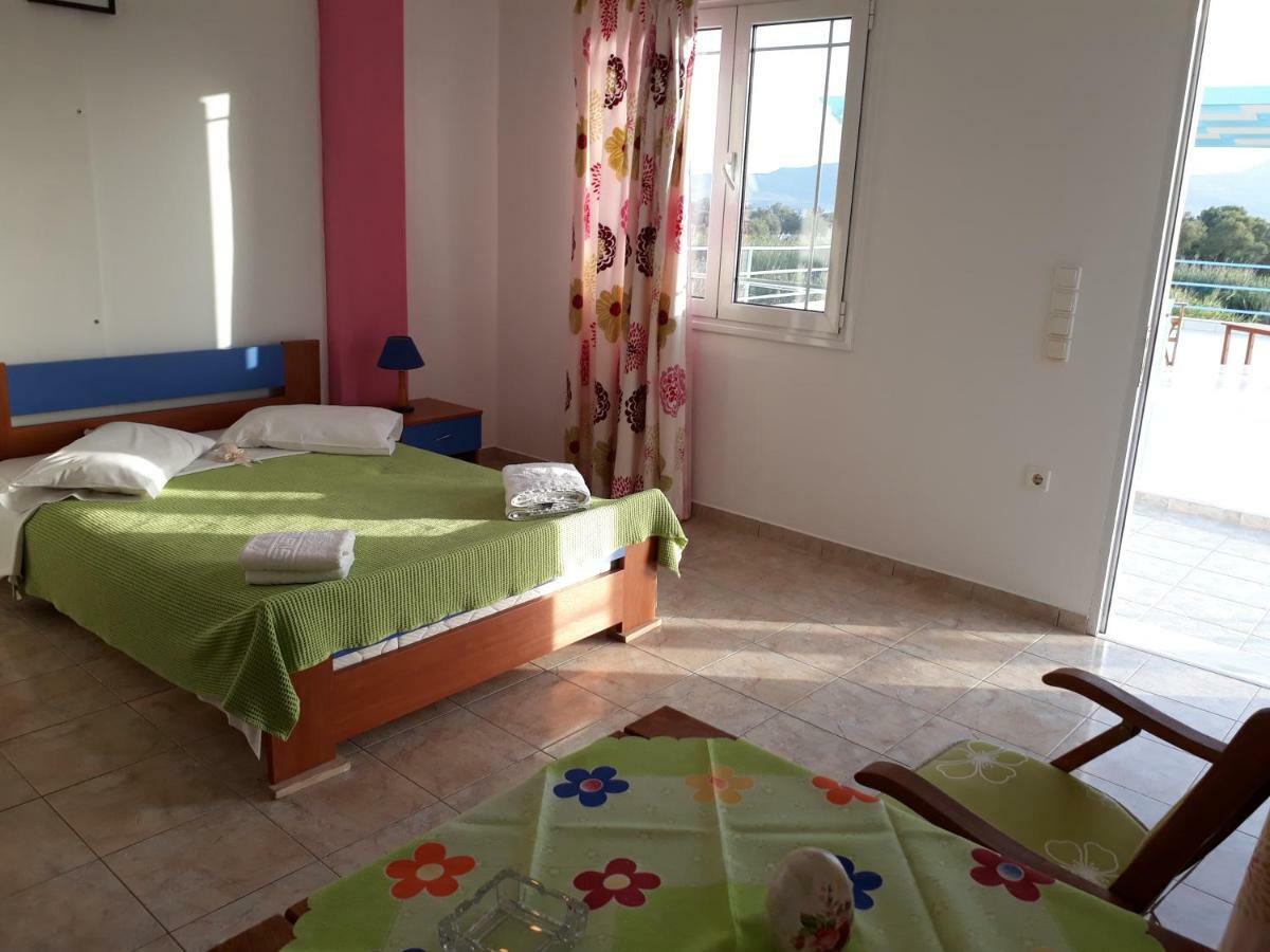 Iremia Rooms Adamantas  Exterior photo